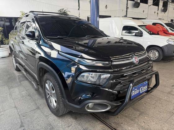 FIAT TORO 1.8 16V EVO FLEX FREEDOM OPEN EDITION PLUS AT6 FIAT TORO 1.8 16V EVO FLEX FREEDOM OPEN EDITION PLUS AT6